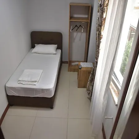 Han/Misafirhane Yesilyurt Antalya